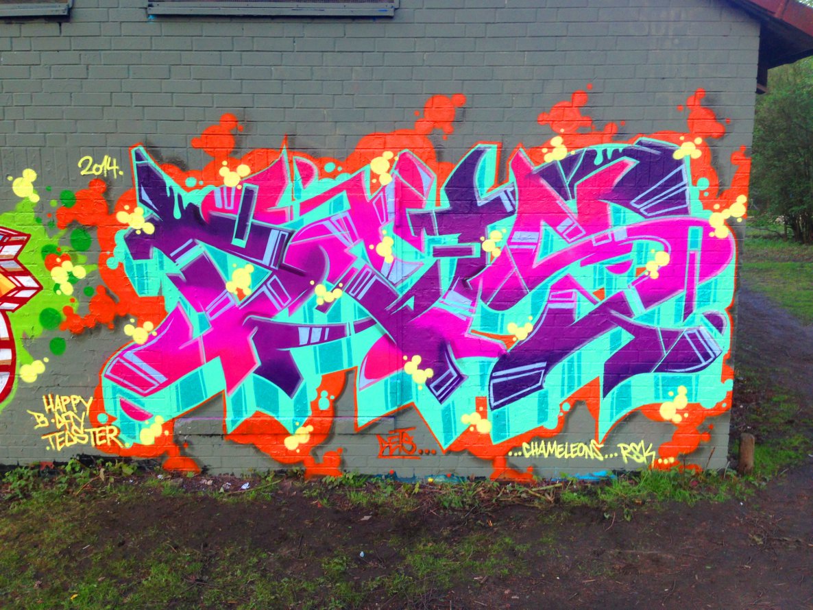 Graffiti Wall - Photo by DETS - dets, alone! (2014)