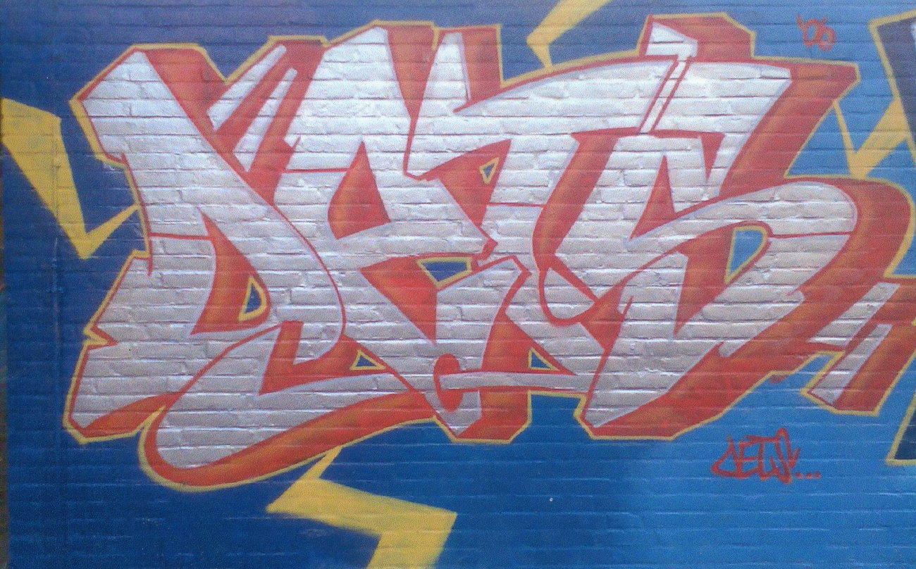 Graffiti Wall - Photo by DETS - dets (2006)