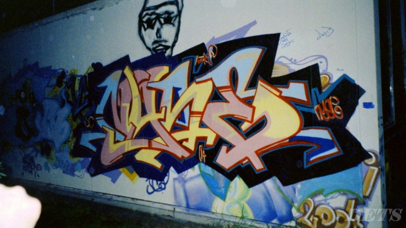 Graffiti Wall - Photo by DETS - nyse, a.k.a., dets (2004)