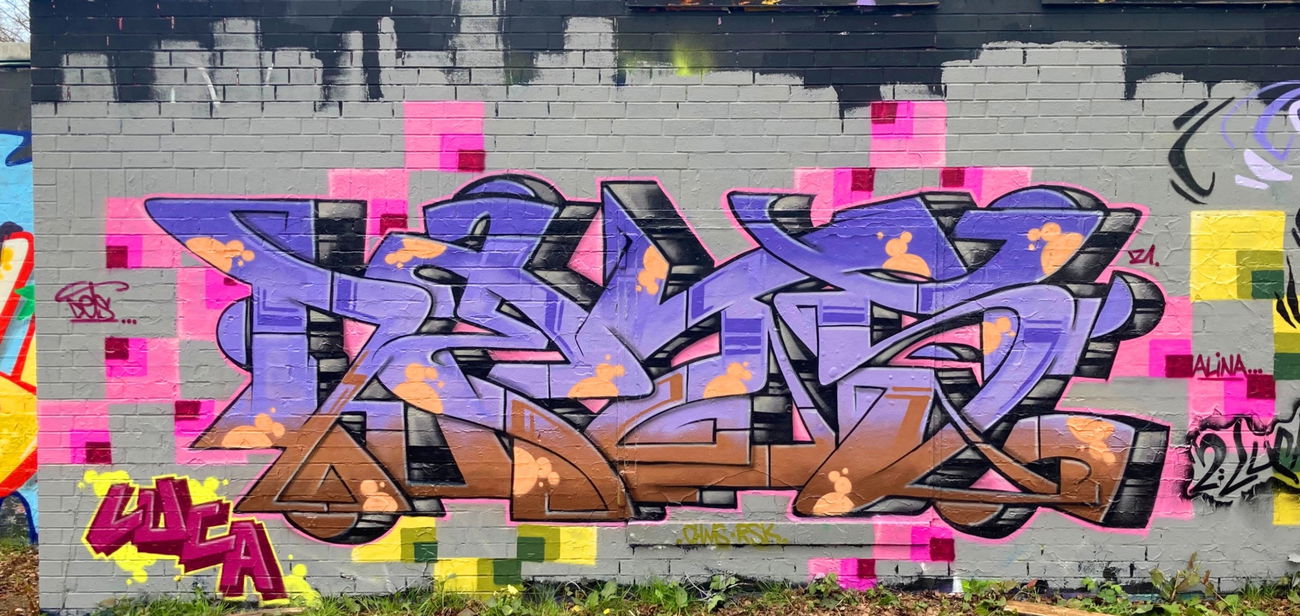 Graffiti Wall in Hamburg - Photo by DETS - dets, real, street (2021)