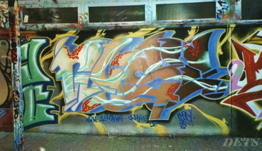 Graffiti Wall - Photo by DETS - kare, nyse, dets (2005)
