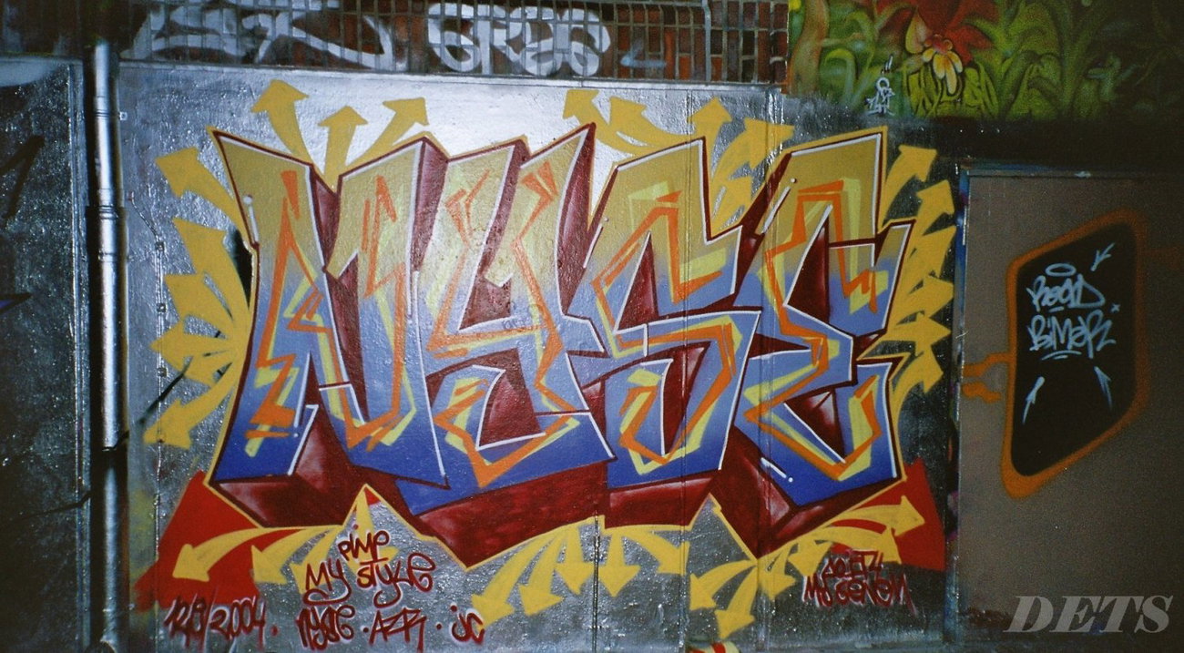 Graffiti Wall - Photo by DETS - nyse, jentown, chryme (2004)
