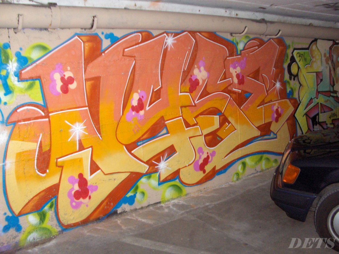 Graffiti Wall - Photo by DETS - nyse-jc (2005)