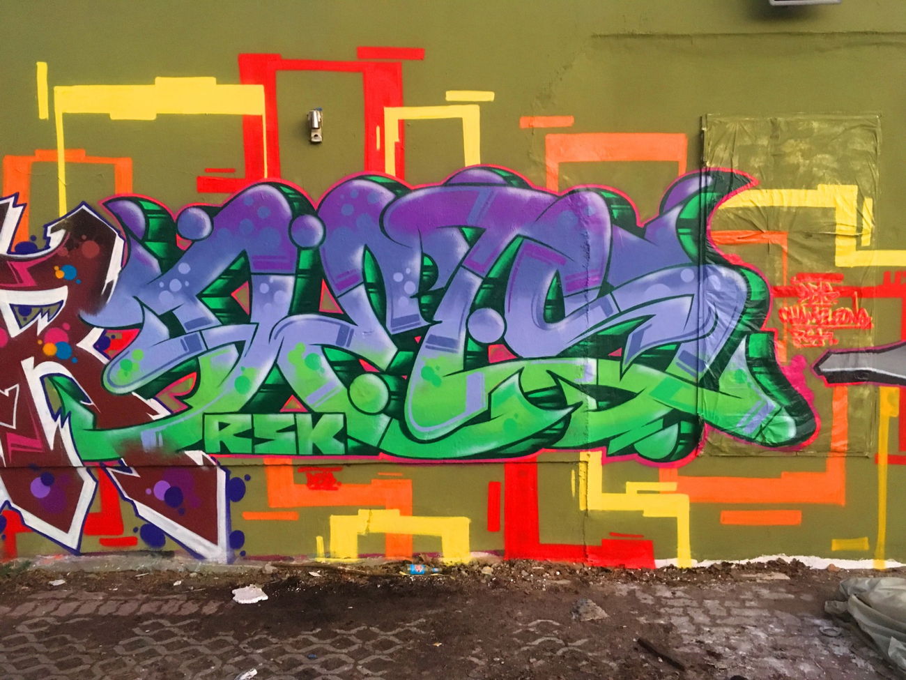 Graffiti Wall - Photo by DETS - dets, rsk, chameleons (2016)