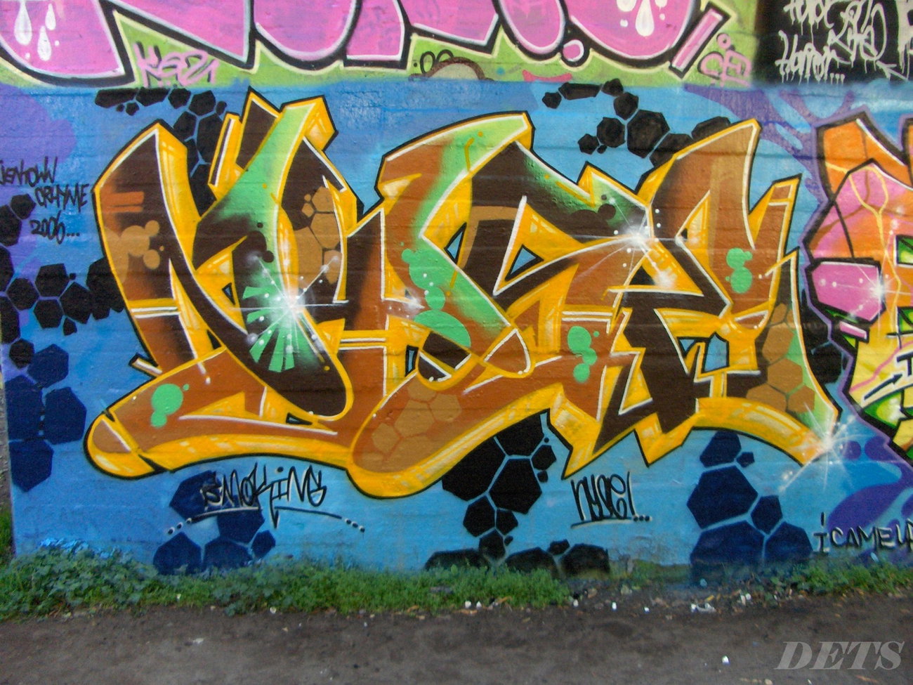 Graffiti Wall - Photo by DETS - nyse, -, enta (2006)
