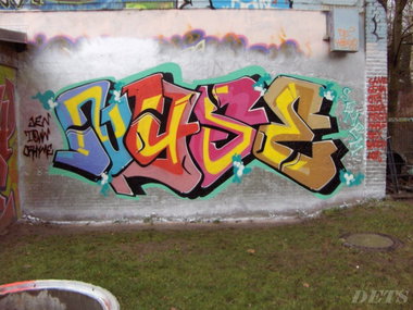 Graffiti Wall - Photo by DETS - nyse-jc (2004)