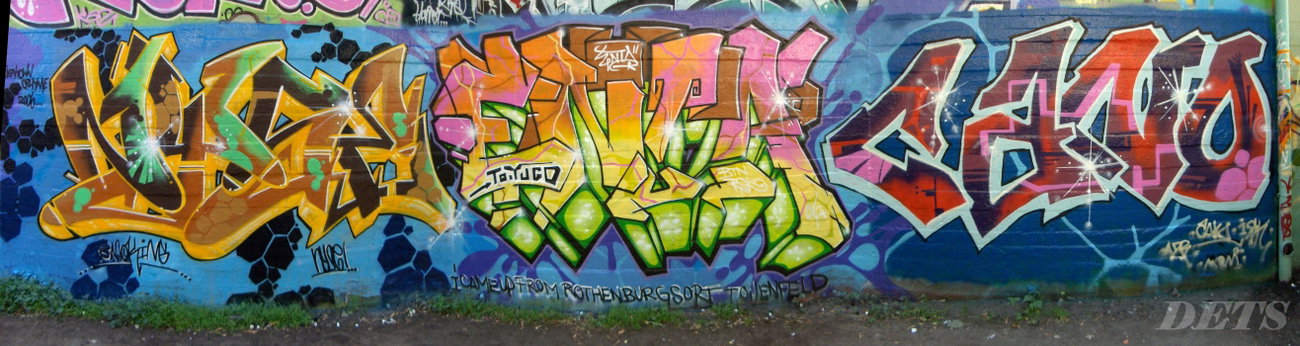 Graffiti Wall - Photo by DETS - nyse(DETS) (2006)