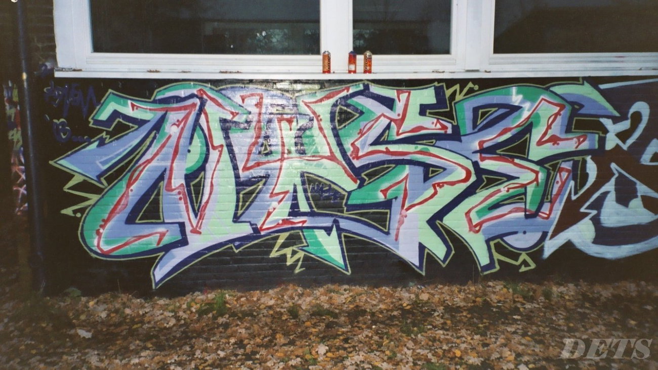 Graffiti Wall - Photo by DETS - nyse, aka, dets (2004)