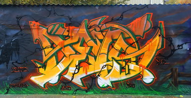 Graffiti Wall - Photo by DETS - like, a, pumpkin (2016)