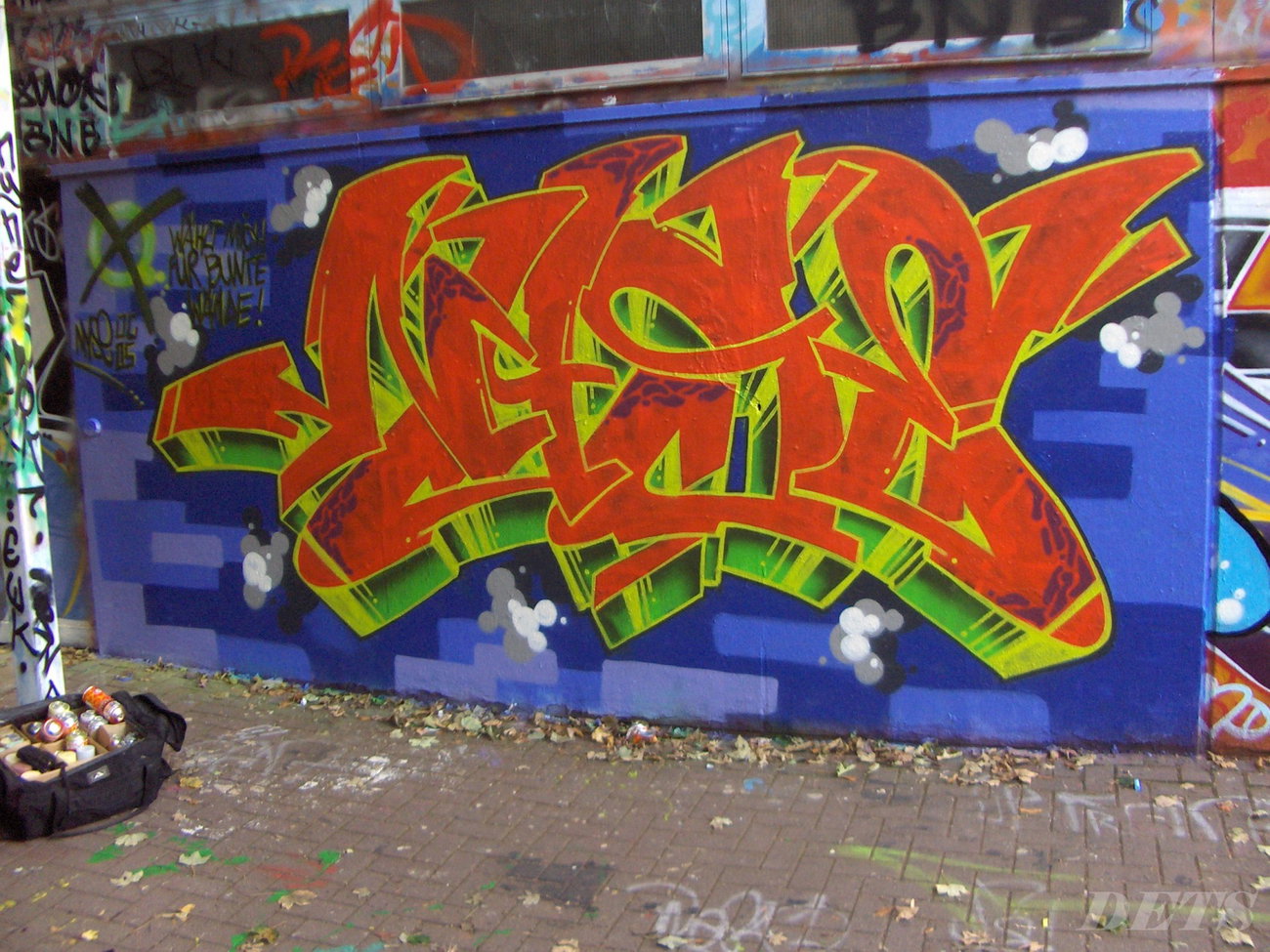 Graffiti Wall - Photo by DETS - nyse, dets