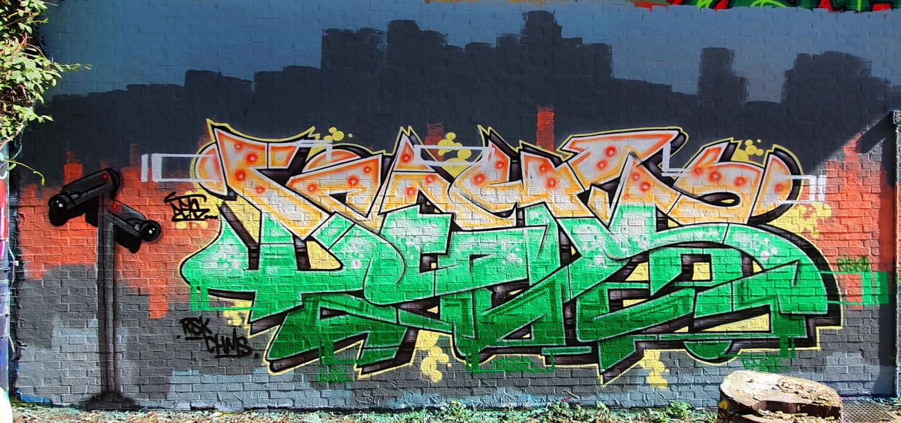 Graffiti Wall - Photo by DETS - dets (2020)