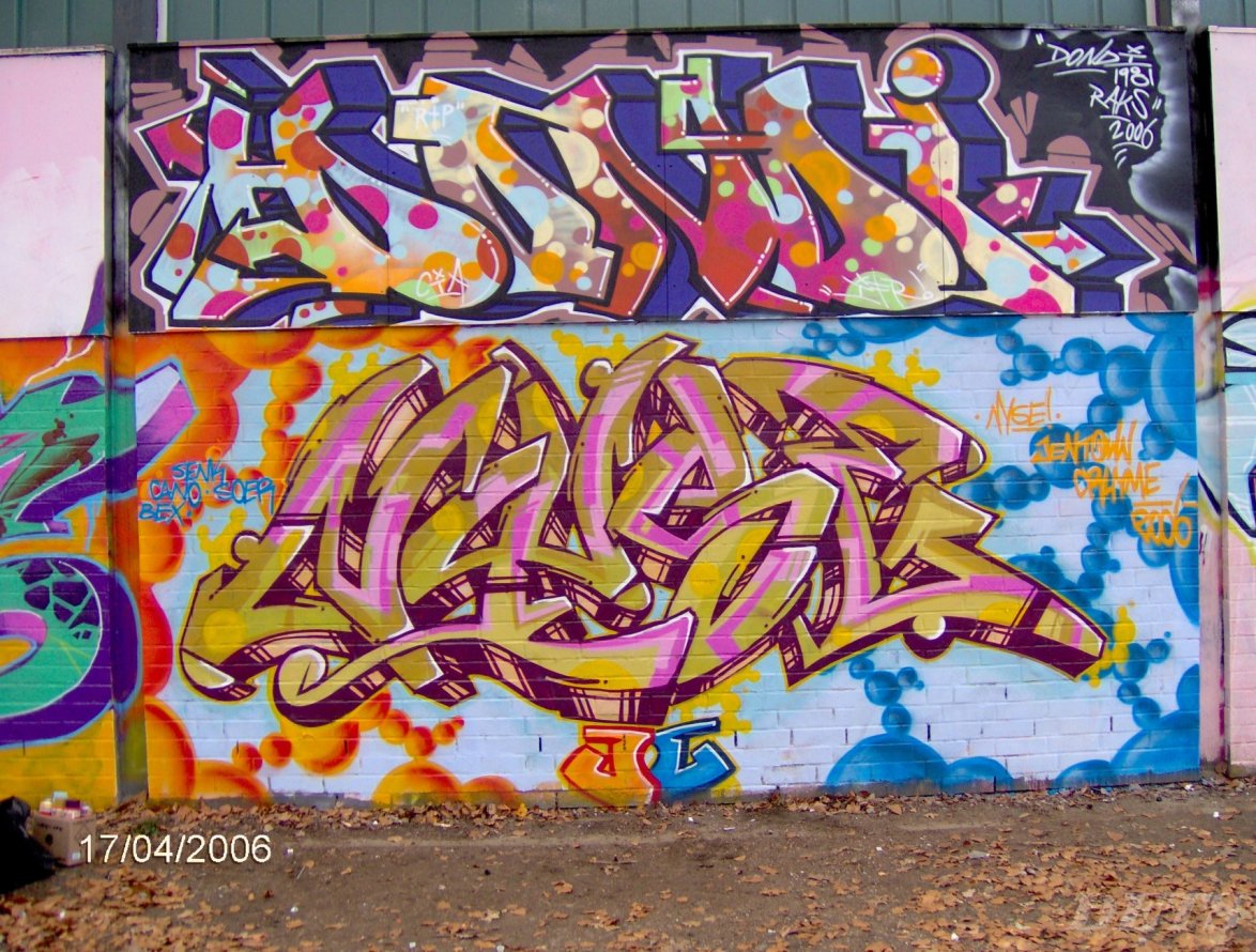 Graffiti Wall - Photo by DETS - nyse-jc (2006)