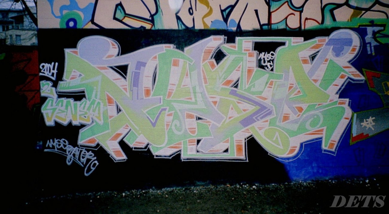Graffiti Wall - Photo by DETS - nyse, jc (2004)