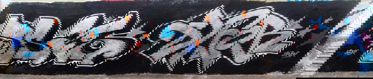 Graffiti Wall - Photo by DFXR - Silver, Difor, Tsar (2012)