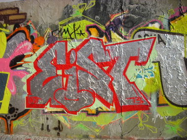 Graffiti Wall - Photo by DIRK - eis.t, Mauerpark, fast&dirty (2014)