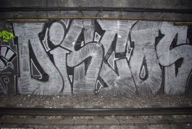 Graffiti Bombing - Photo by DISCOBNA - DISCO, CMP, BNA