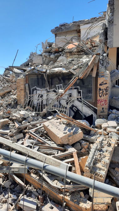 Graffiti Bombing - Photo by DISOE - fda (2019)