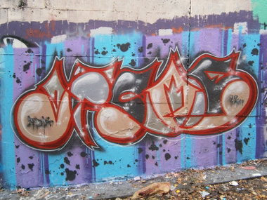 Graffiti Wall - Photo by DISOE - FDA (2012)