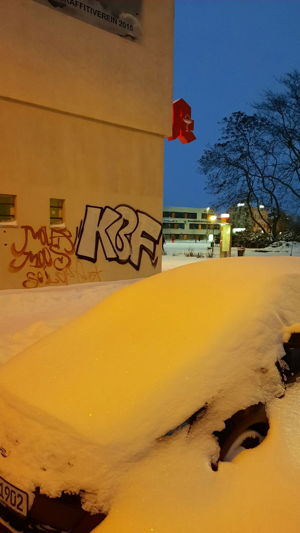 Graffiti Bombing - Photo by DISOE - kbf, solero (2022)