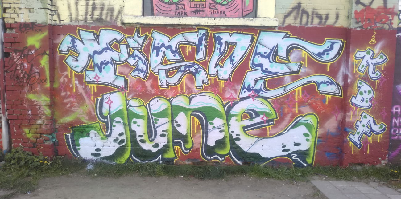 Graffiti Wall - Photo by DISOE - tisoe, june, kbf (2019)