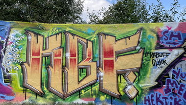 Graffiti Wall - Photo by DISOE - kbf, fda (2023)
