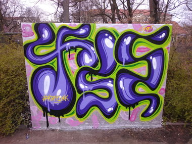 Graffiti Wall - Photo by DISOE - kbf, FDA, 217 (2019)