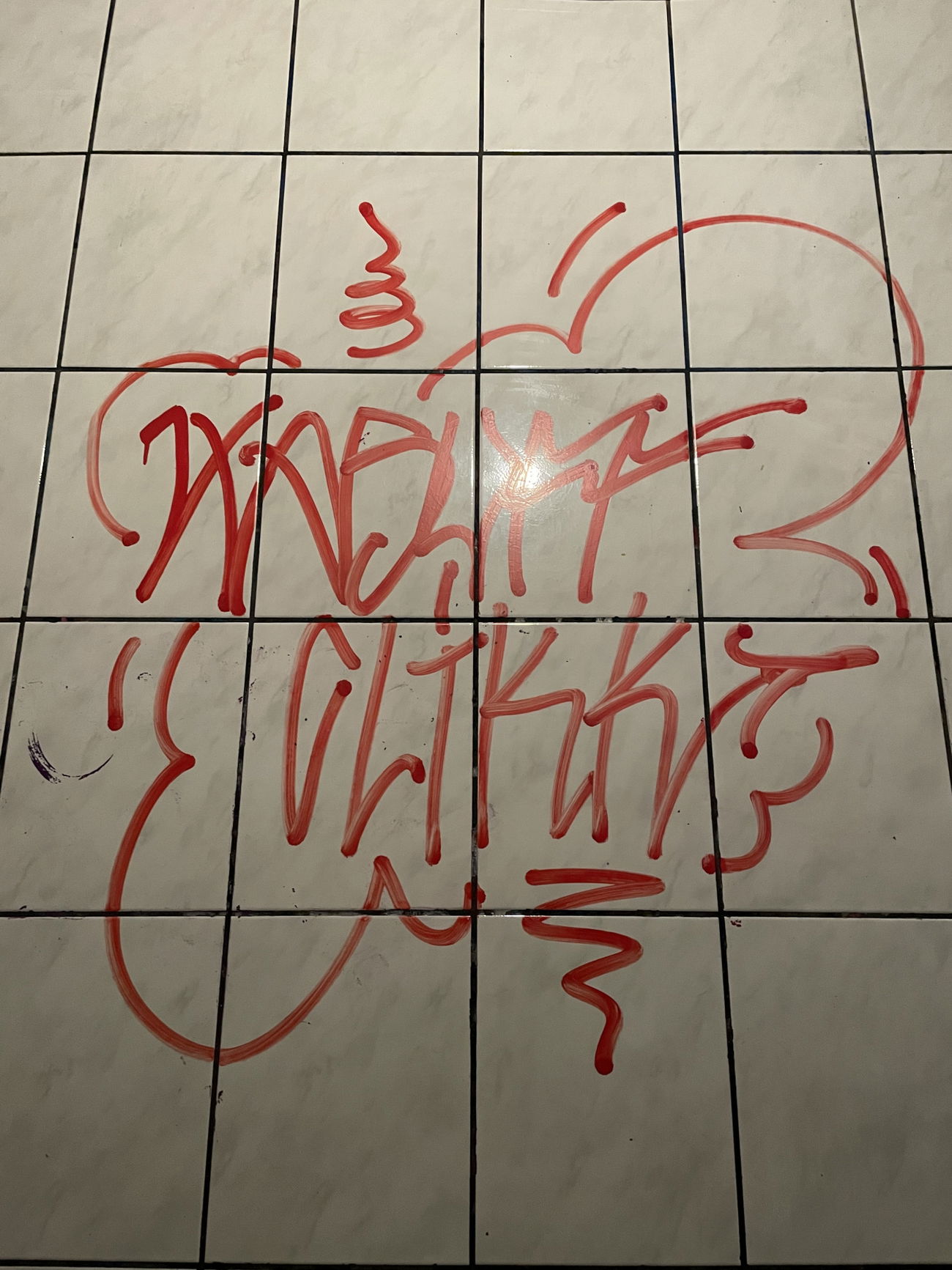 Graffiti Sketch - Photo by DISOE - kabuffclikk (2024)