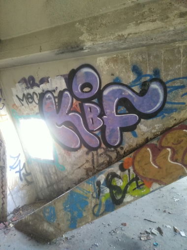 Graffiti Wall - Photo by DISOE - kbf, fda (2019)