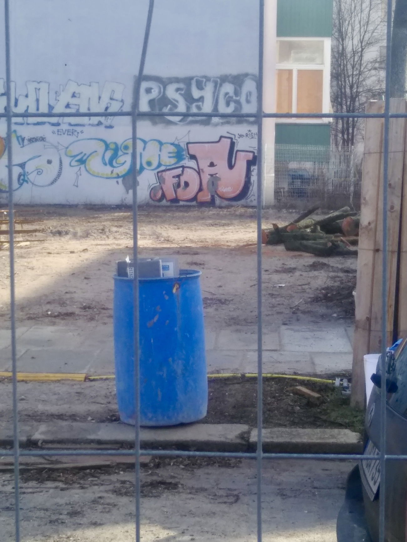 Graffiti Wall - Photo by DISOE