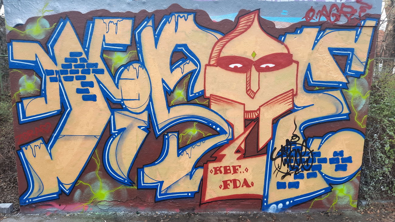 Graffiti Wall - Photo by DISOE - kbf, fda (2020)