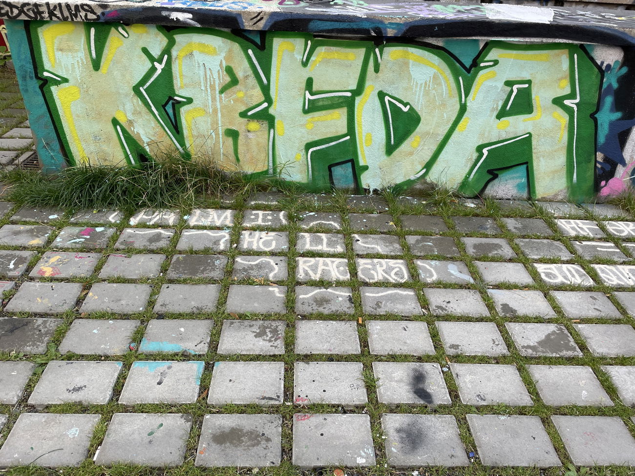 Graffiti Wall - Photo by DISOE - kbfda (2023)