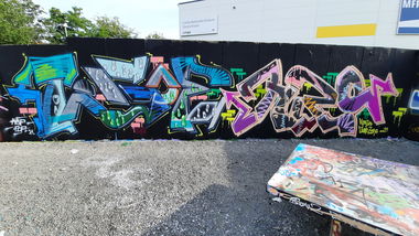 Graffiti Wall - Photo by DISOE - Tisoe, Juzo, KBF (2021)