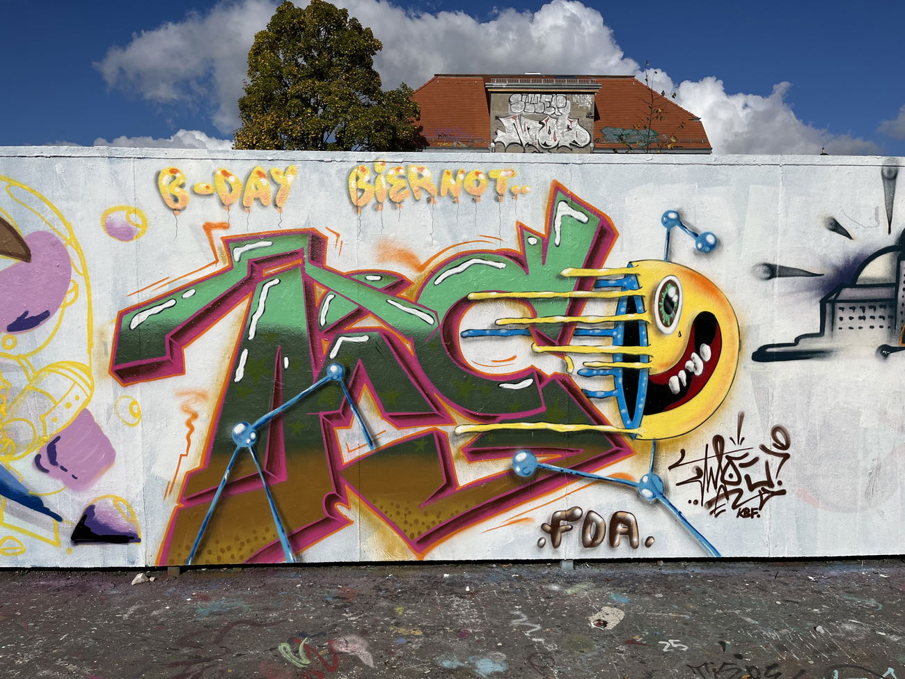 Graffiti Wall - Photo by DISOE - biernot, tisoe, fda (2025)