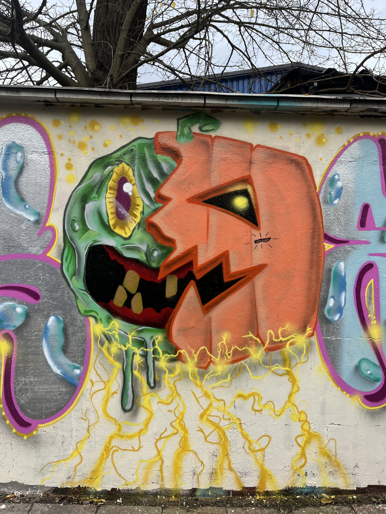 Graffiti Wall - Photo by DISOE