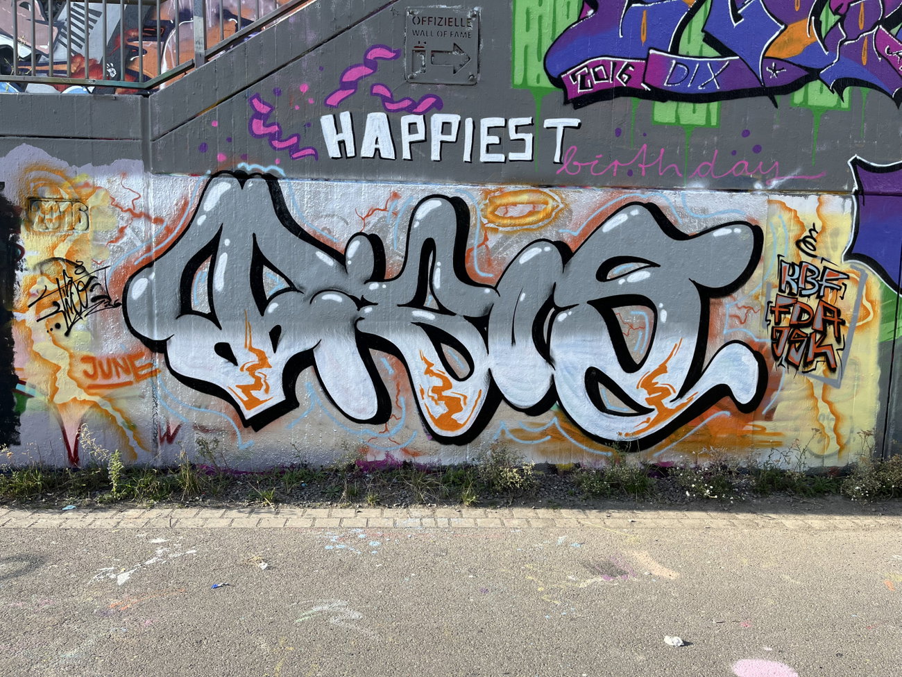 Graffiti Wall - Photo by DISOE