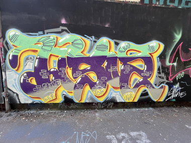 Graffiti Wall - Photo by DISOE