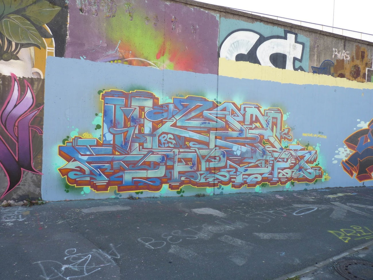 Graffiti Wall - Photo by DKO - dko, ratwegskreisel, ffm