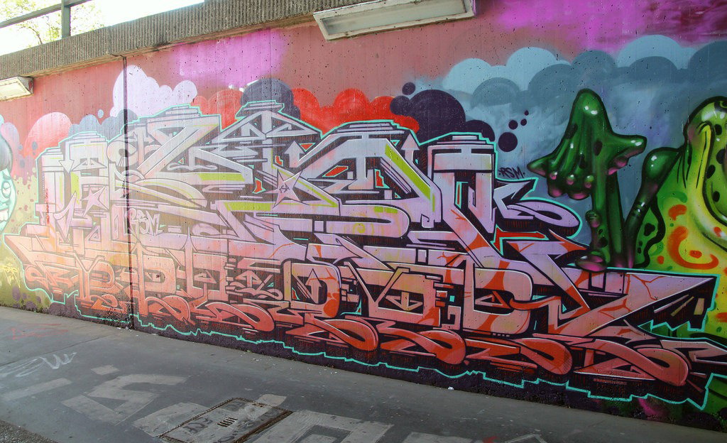 Graffiti Wall - Photo by DKO - ffm, frankfurt, ratwegskreisel (2015)