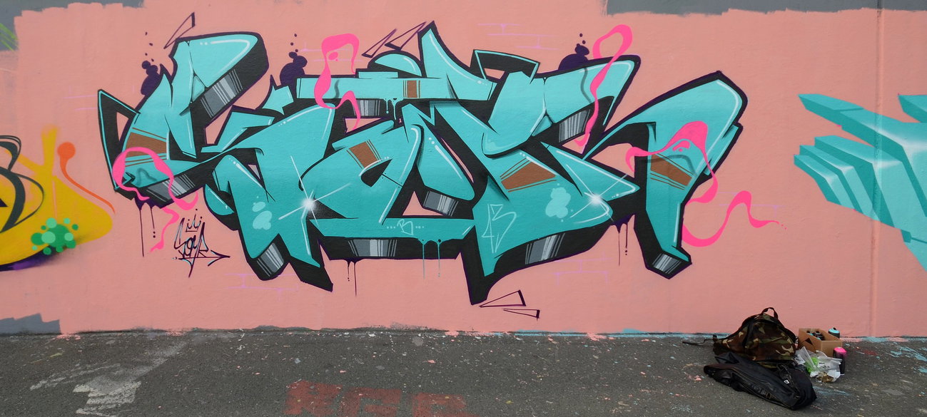 Graffiti Wall - Photo by DKO - dko, ffm, rwgskrl