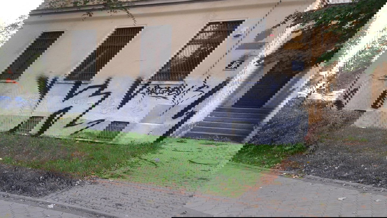 Graffiti Bombing - Photo by DKVCREW - dkv (2014)