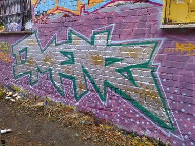 Graffiti Wall - Photo by DMENZ - dmenz, solid, wader (2013)