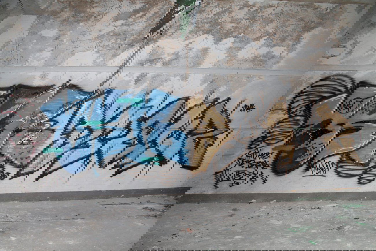 Graffiti Wall - Photo by DMENZ - dmenz, kasko, osra (2013)