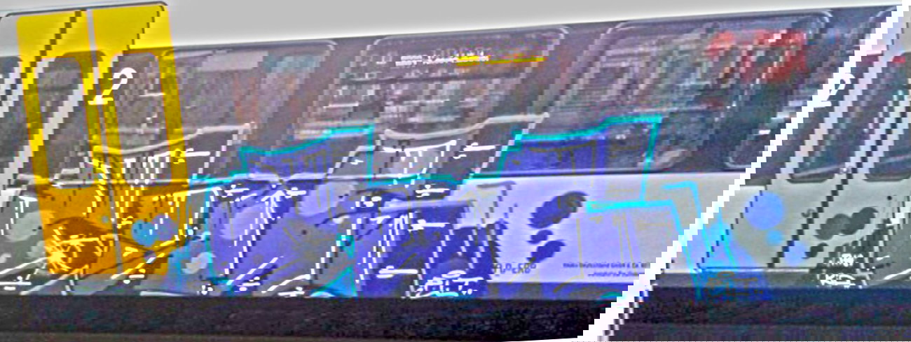 Graffiti Train - Photo by DOHE - rue, train, pit (2014)