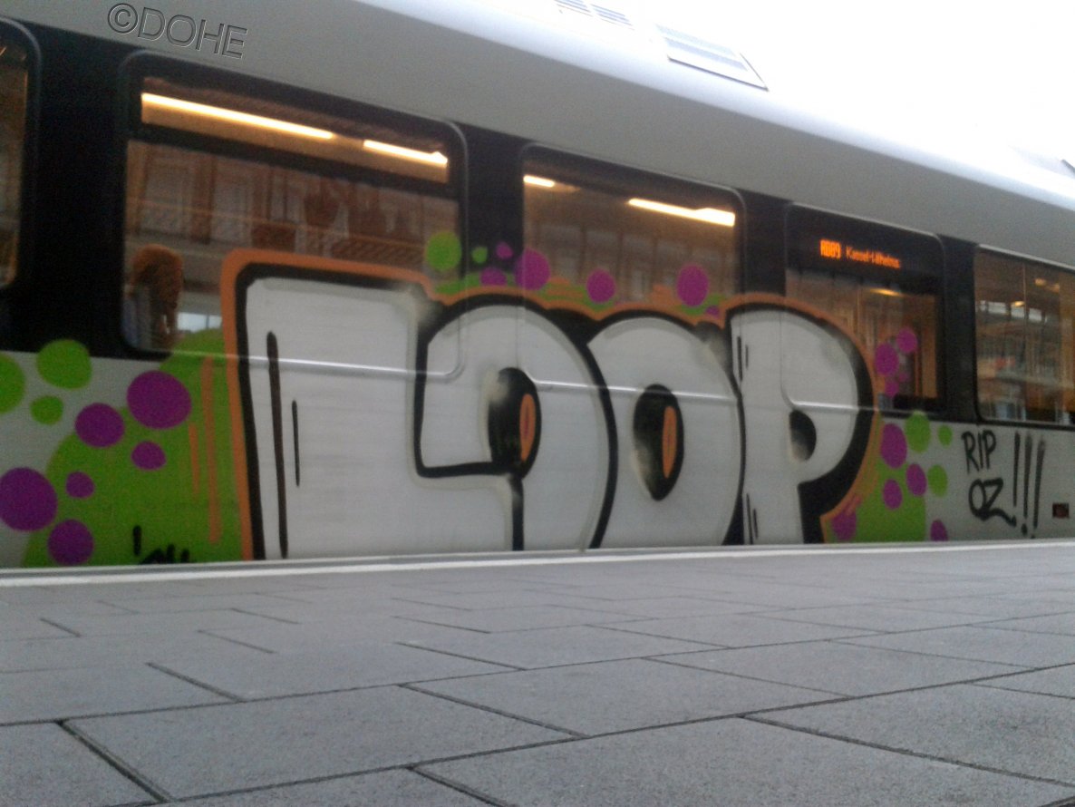 Graffiti Train in Münster - Photo by DOHE - LOOP, Rip, oz (2014)