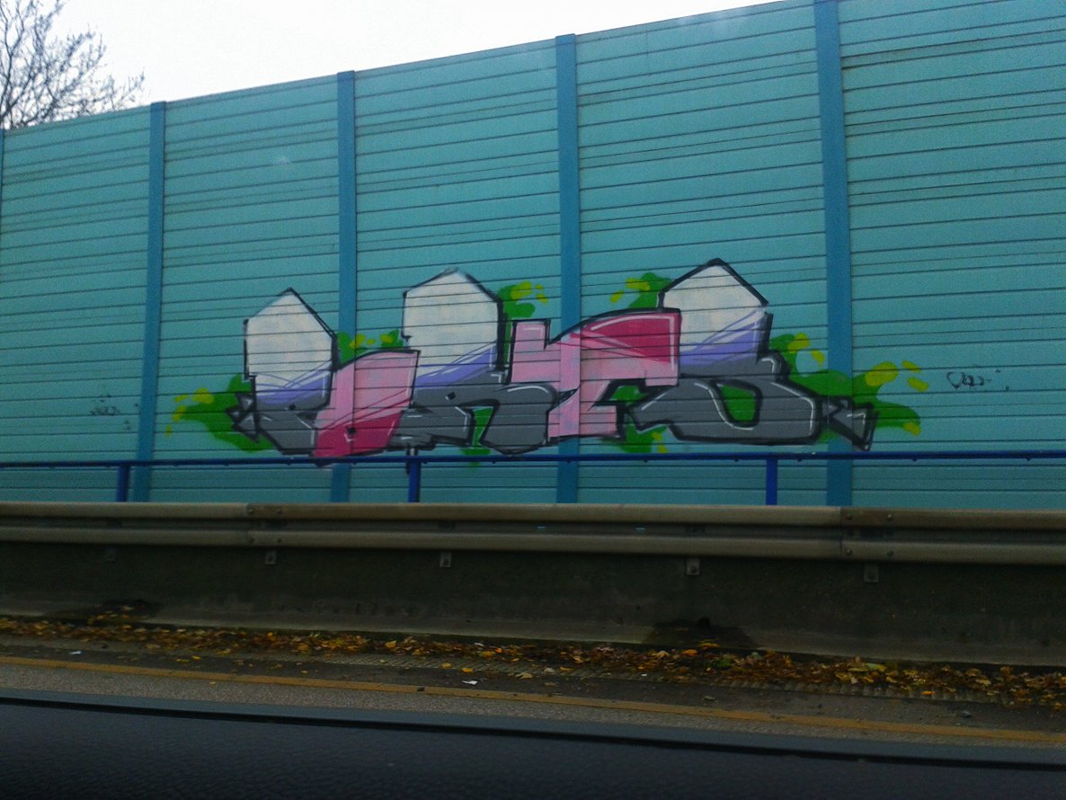 Graffiti Wall - Photo by DOHE - ports, style, autobahn