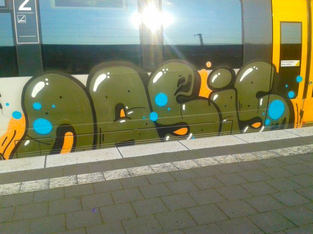 Graffiti Train - Photo by DOHE - OASIS, NASIS, keine (2015)