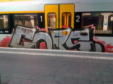 Graffiti Train in Münster - Photo by DOHE - COPS, train, münster (2014)