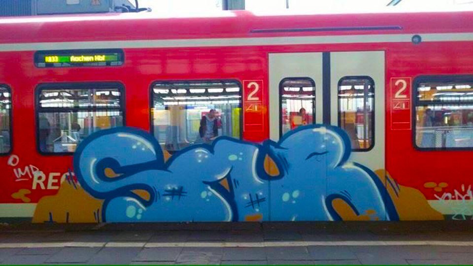 Graffiti Train - Photo by DOHE - SMUR, imb, crew (2014)