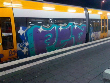Graffiti Train - Photo by DOHE - cctv, psa, münster (2015)