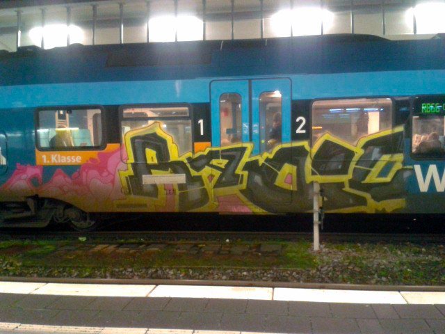 Graffiti Train - Photo by DOHE - Radicals, rcs, 1.klasse